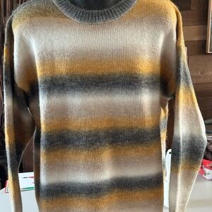 SHEIN Men's Crewneck Sweater in Yellow and Gray Stripes